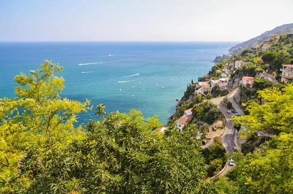 Malerische landschaft von vietri sul mare an der amalfiküste in italien — Stockfoto