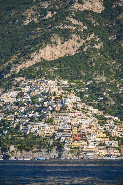 Malowniczy widok na miejscowości Positano, Włochy. — Zdjęcie stockowe