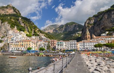 ısmarlayarak yaz resort Amalfi, İtalya. 
