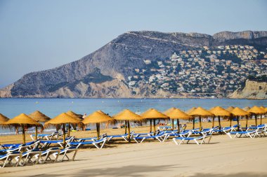 Calpe, İspanya kumlu plaj güzel manzara