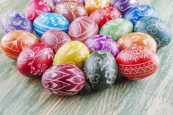 Variety Colorful Handmade Scratched Easter Eggs Wooden Table — Stock Photo, Image