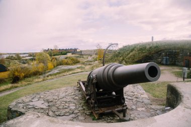 Gündüz Finlandiya 'da Helsinki şehrinden geçerek 