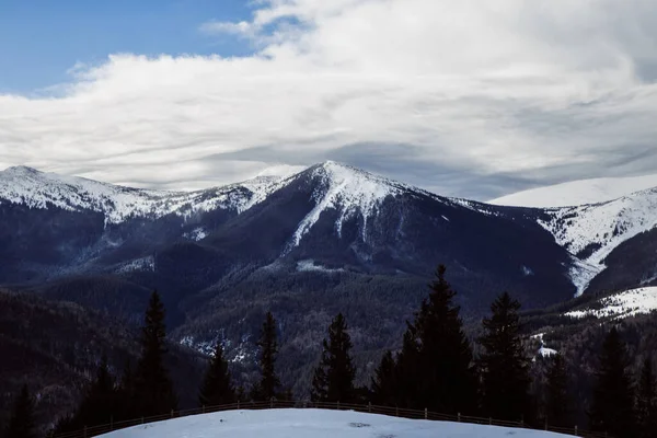 Vista Dzembronya Temporada Invierno Ucrania Concepto Viaje — Foto de Stock