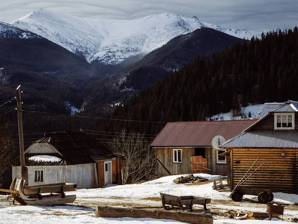 Blick Auf Das Dorf Der Nähe Von Dzembronya Der Wintersaison — Stockfoto