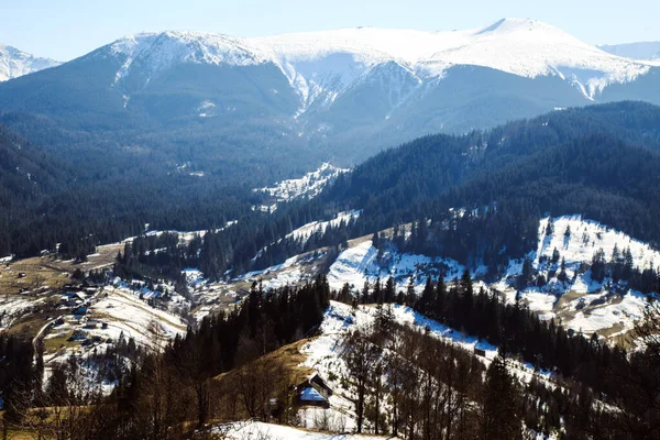 Malerischer Blick Auf Berge Und Bystrets Dorf Der Wintersaison Ukraine — Stockfoto