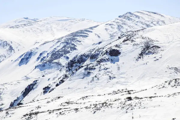 Kış Mevsiminde Shpytsi Dağlarına Yürüyüş Seyahat Konsepti Ukrayna — Stok fotoğraf