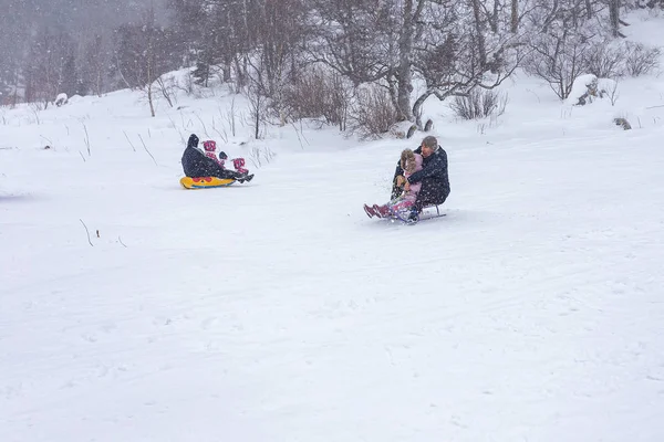 Maikop Adigeya Region Russische Federatie 2019 Wintervakantie Bergen Verschillende Sporten — Stockfoto