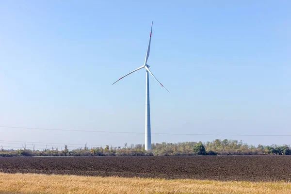 Turbinas Que Produzem Energia Elétrica Uma Manhã Ensolarada Dia Outono — Fotografia de Stock