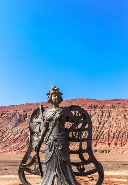 Turpan Xinjiang Kina Juli 2014 Bronsstaty Resan Till Den Västra — Stockfoto