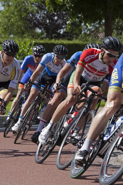 Amateur Cyclists in action — Stock Photo, Image