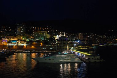 Gece şehir Monaco