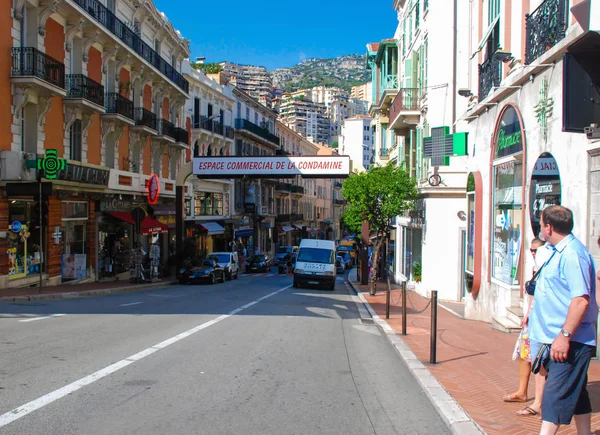 Las pintorescas calles y hermosos edificios en Monte Carlo , — Foto de Stock