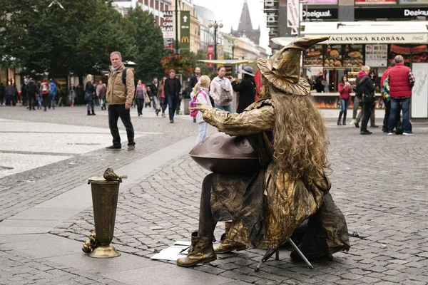 Músicos de rua em Praga — Fotografia de Stock