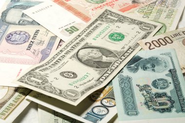 Farklı ülkelerin banknotları