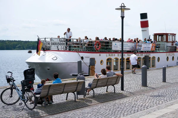 Pleasure boat in the port of Waren — Stock Photo, Image