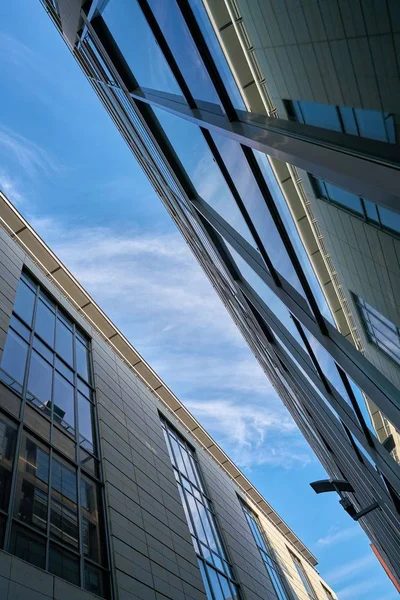 Modern office buildings in Dresden — Stock Photo, Image