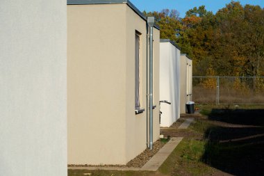  Almanya 'nın Magdeburg kentinde mülteciler için acil konaklama yeri                              