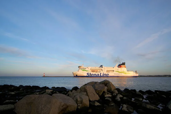 Warnemuende Niemcy Stycznia 2020 Połączenie Promowe Promem Skane Między Rostock — Zdjęcie stockowe