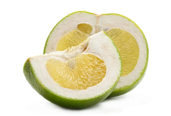 Sötnos frukt på vit — Stockfoto