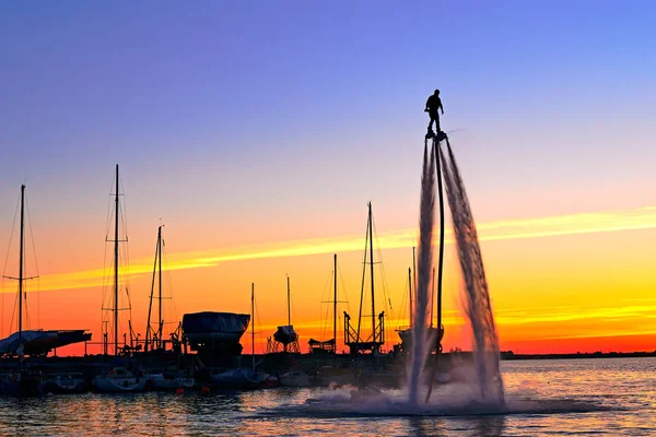 Flyboard sur Jetski Photo De Stock