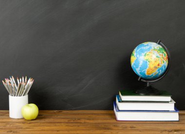 Metni, tasarım okul kavramı geri