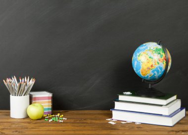 Metni, tasarım okul kavramı geri