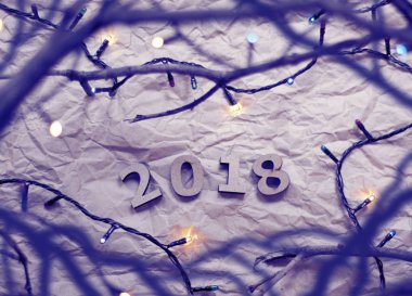 Ahşap numaraları numarası 2018, dalları ve Noel l şekillendirme