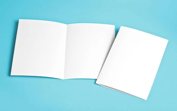 Blank white folding paper flyer — Stock Photo, Image