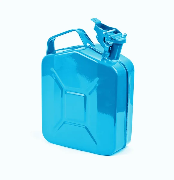 Голубая канистра на белом фоне. канистра для бензина, дизельного топлива — стоковое фото