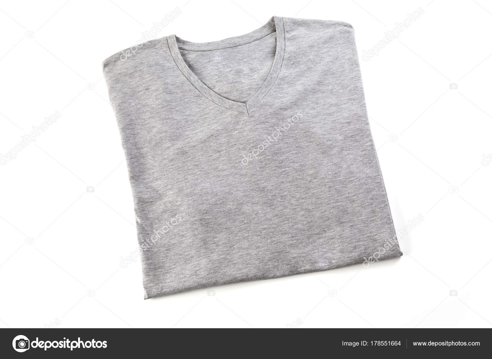 folded t shirt