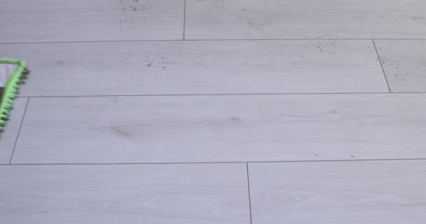 Otton Mop Cleans Wooden Laminate Floor — Stock Video
