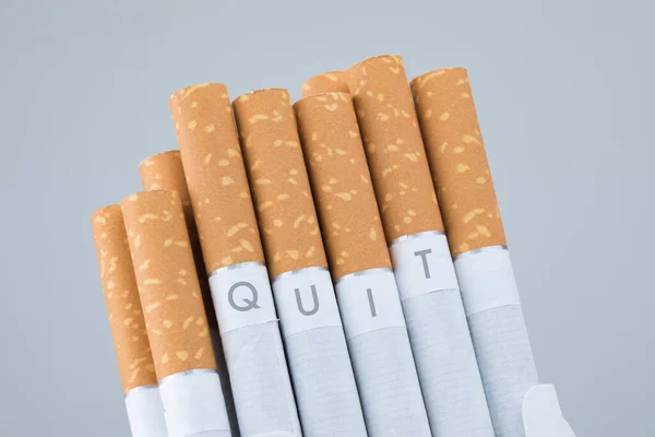 タバコフィルターのマクロ撮影 タバコのヒープタバコ — ストック写真