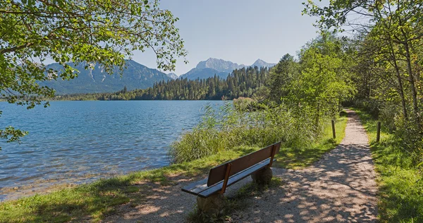 Idyllischer Ort zum Entspannen am Barmsee — Stockfoto