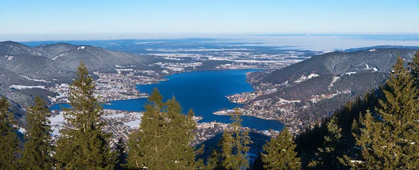 View to lake tegernsee from Wallberg mountain, bavarian landscap — Stock Photo, Image