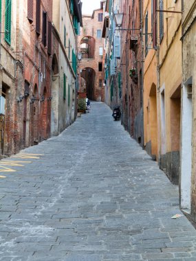 Dar sokaklar Ortaçağ kenti büyüleyici Siena