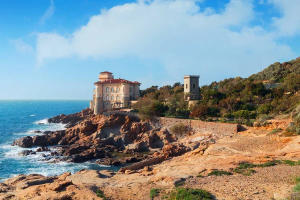 Boccale kasteel de zee in de buurt van Livorno in Toscane — Stockfoto