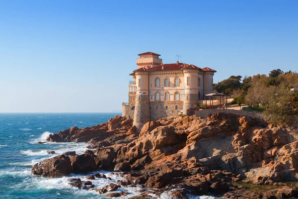 Boccale Kalesi denize yakın Livorno Tuscany bölgesi