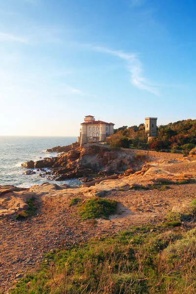 Boccale kasteel de zee in de buurt van Livorno in Toscane — Stockfoto