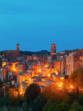 Sorano güzel ve rahat Ortaçağ kenti prov Grosseto
