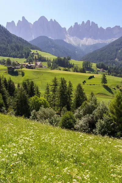 Santa Maddalena en los Dolomitas —  Fotos de Stock