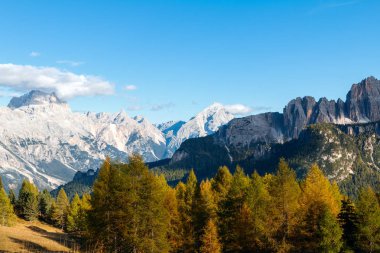 Dolomites dağ, Tofana tepe, Cinq güzel sonbahar renkleri