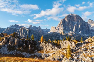 Dolomites dağ, Tofana tepe, Cinq güzel sonbahar renkleri