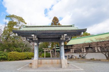 Osaka, Japonya - 2 Şubat 2016: Hokoku tapınak Japonya'nın Osaka, eski bina