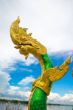 Yılan veya Naga heykel Nongkhai Tayland