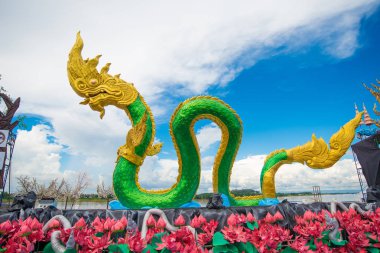 Yılan veya Naga heykel Nongkhai Tayland