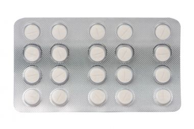 Vakumlu Ambalaj içinde beyaz tıbbi tablet