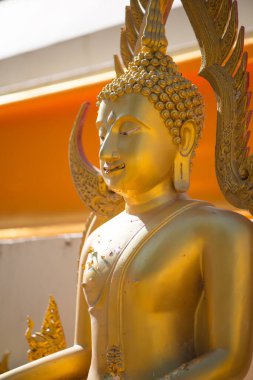 Wat Phra 'daki Altın Buda Tayland' ın Nongkhai şehrindeki Bang Phuan