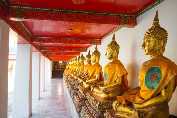 Bangkok Thailand 2019 December Gold Buddha Wat Phra Chettuphon Wimon — 图库照片