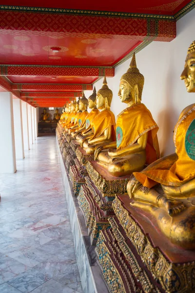 Bangkok Thailand 2019 December Gold Buddha Wat Phra Chettuphon Wimon — Stok fotoğraf