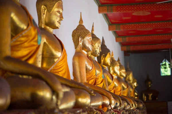 Buda Ouro Wat Phra Chettuphon Wimon Mangkhalaram Wat Pho Bangkok — Fotografia de Stock